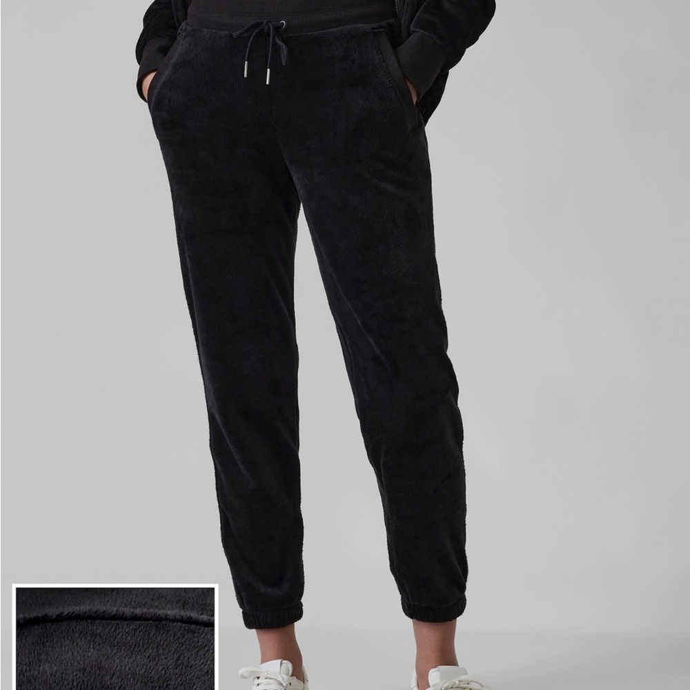 Athleta Double Cozy Karma Jogger